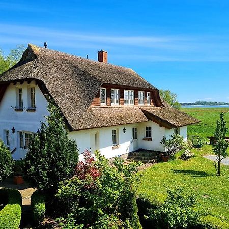 Apartament Alte Und Neue Buednerei Groß Zicker Zewnętrze zdjęcie